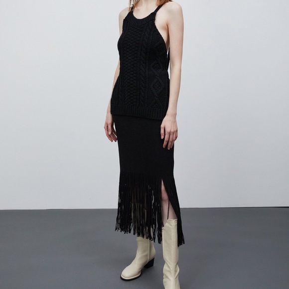 Source Unknown cross open back cable knit tank - Picture 3 of 5